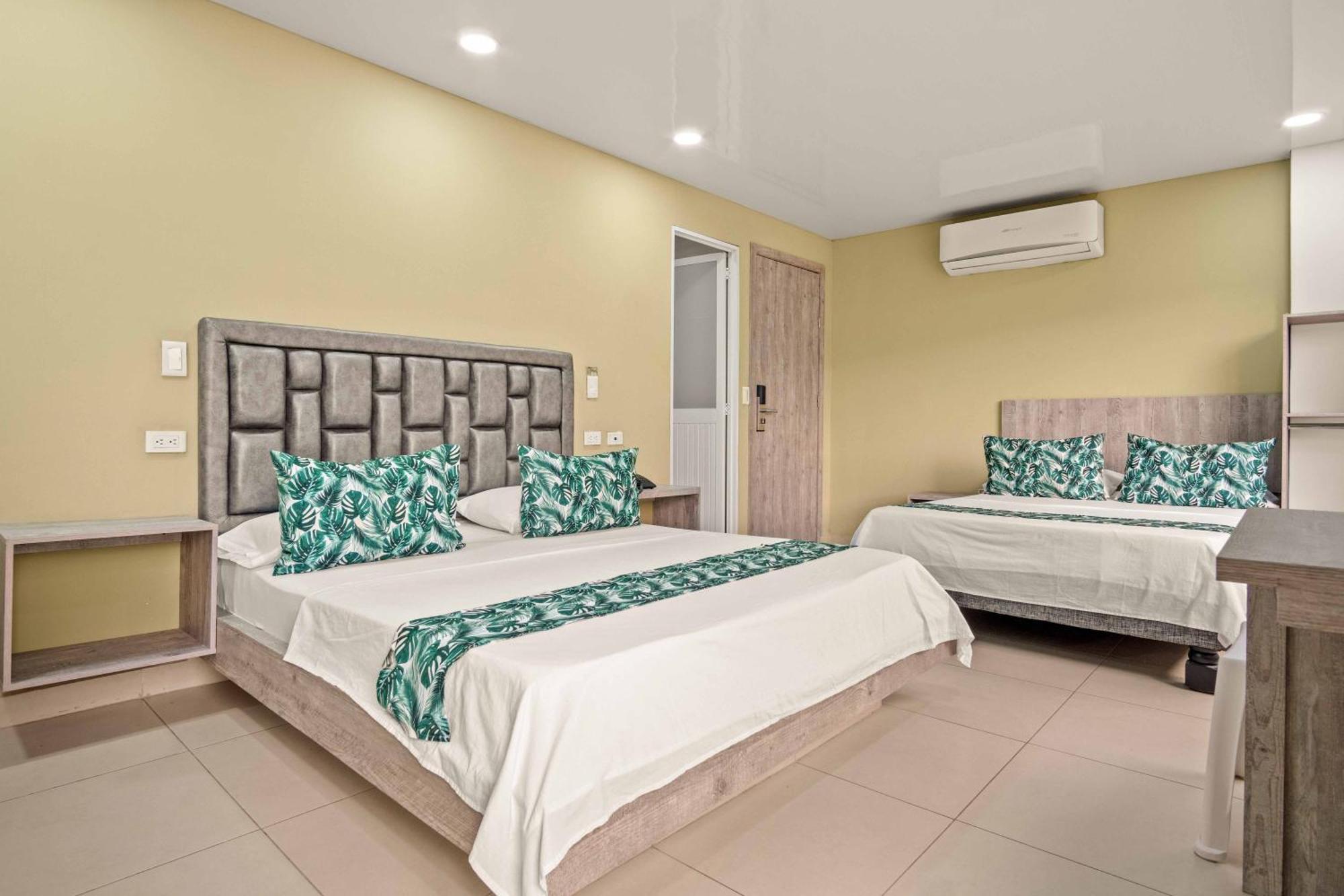 Hotel Eco 3*