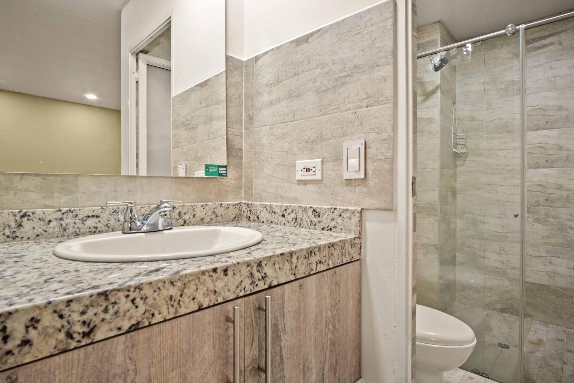 Eco Hotel 3*