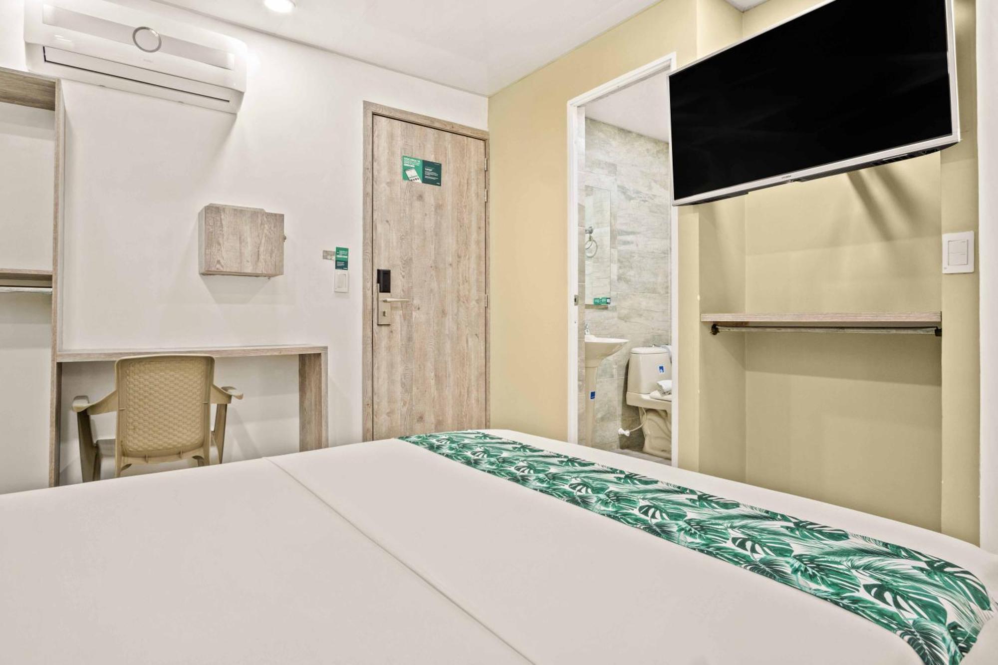 Eco Hotel 3*